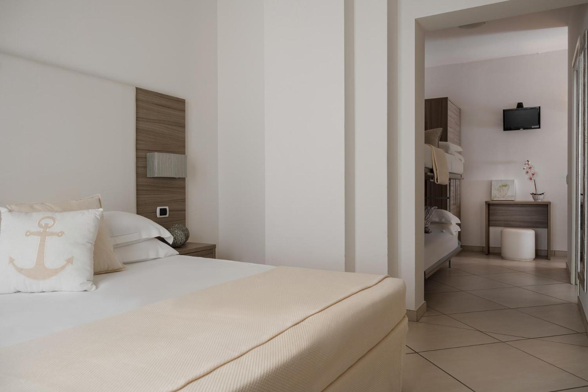 Hotel Embassy Riccione Exterior foto